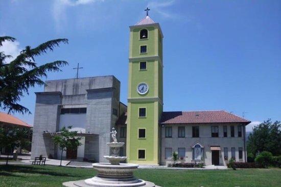 Parrocchia S. Maria della Pietra