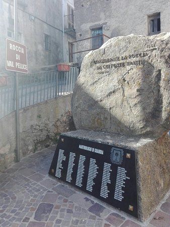 Roccia di Val Pellice