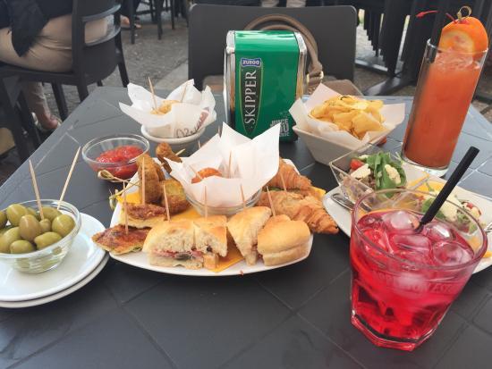 Bar Caruso